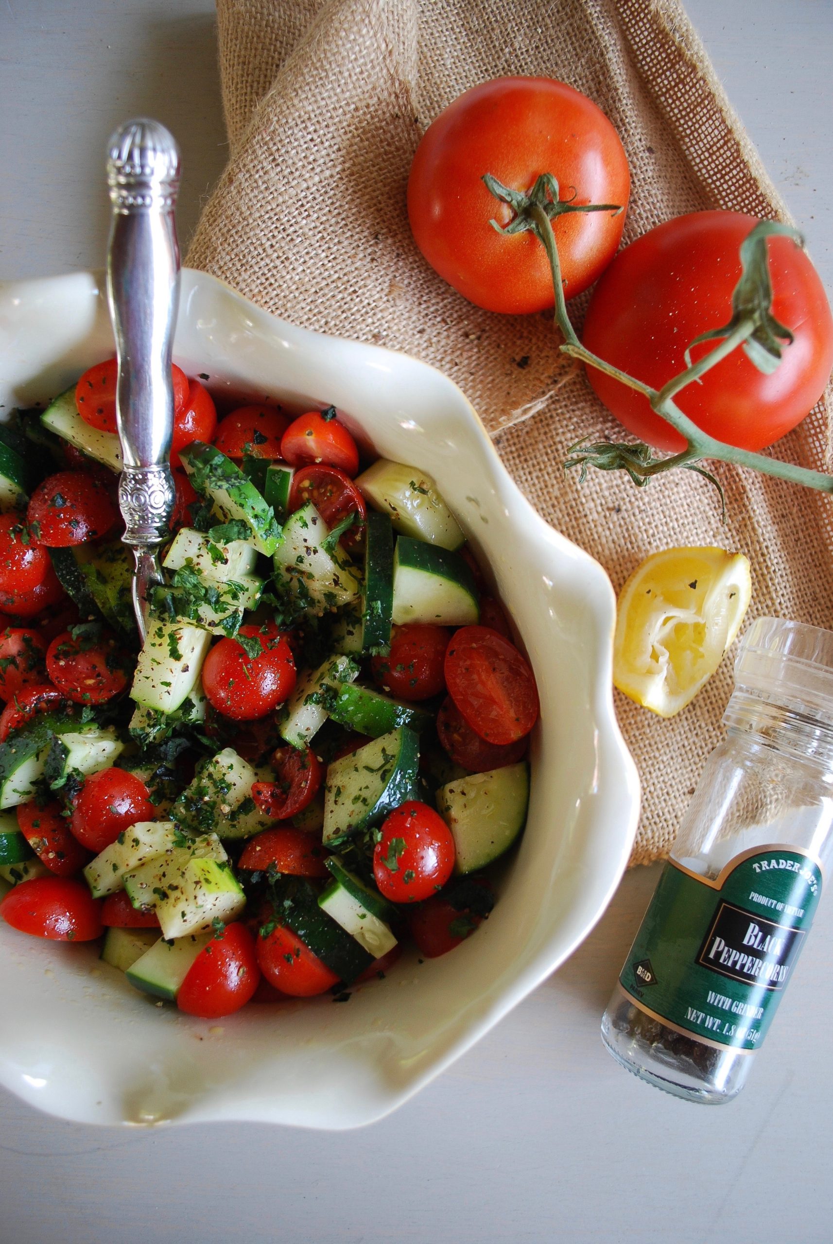 Refreshing Tomato & Cucumber Salad